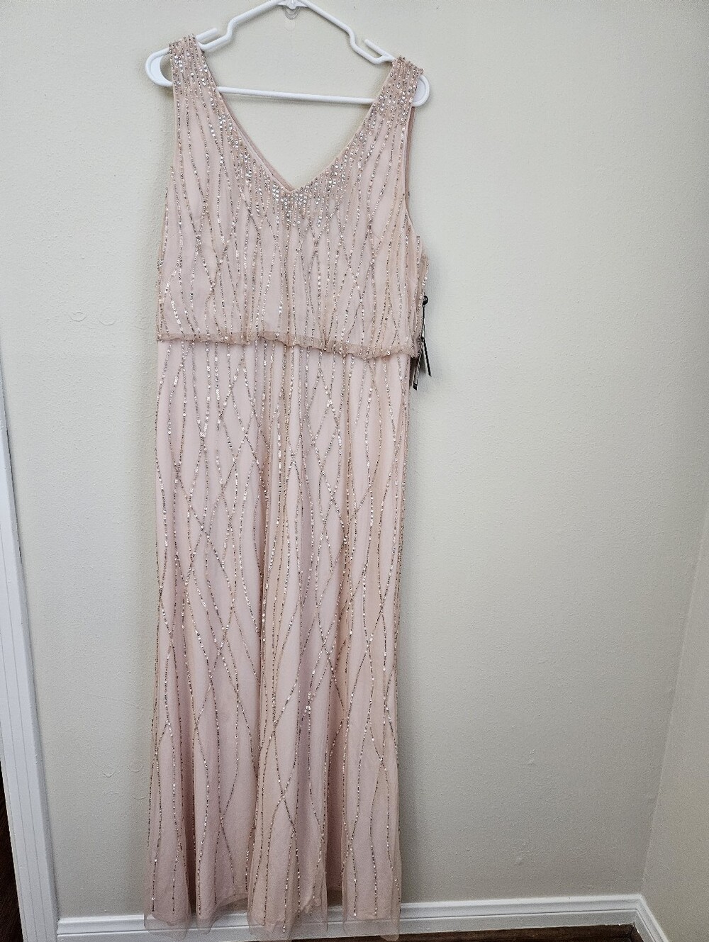 NWT Adrianna Papell Blush Beaded Sleeveless Evening Gown Size 18M
